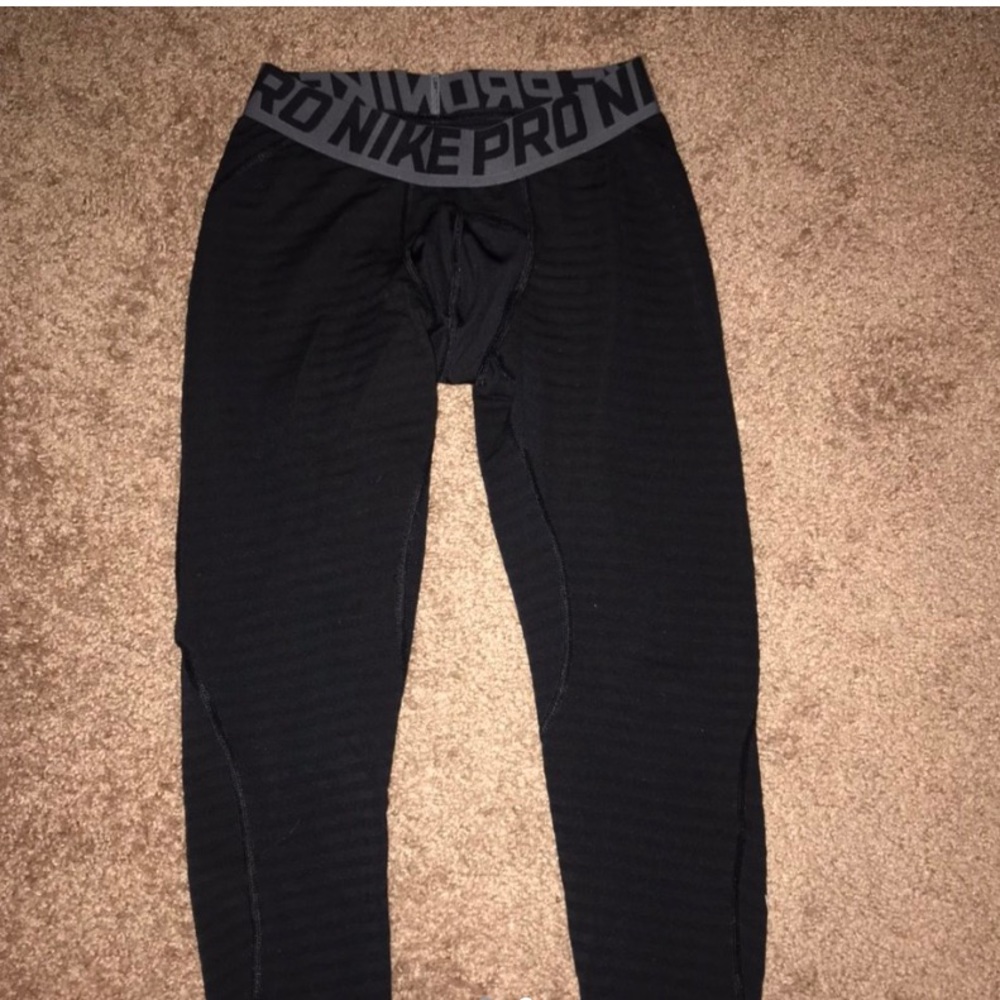 Nike pro leggings
